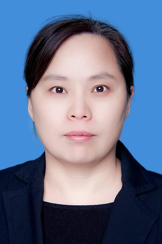 张瑞霞